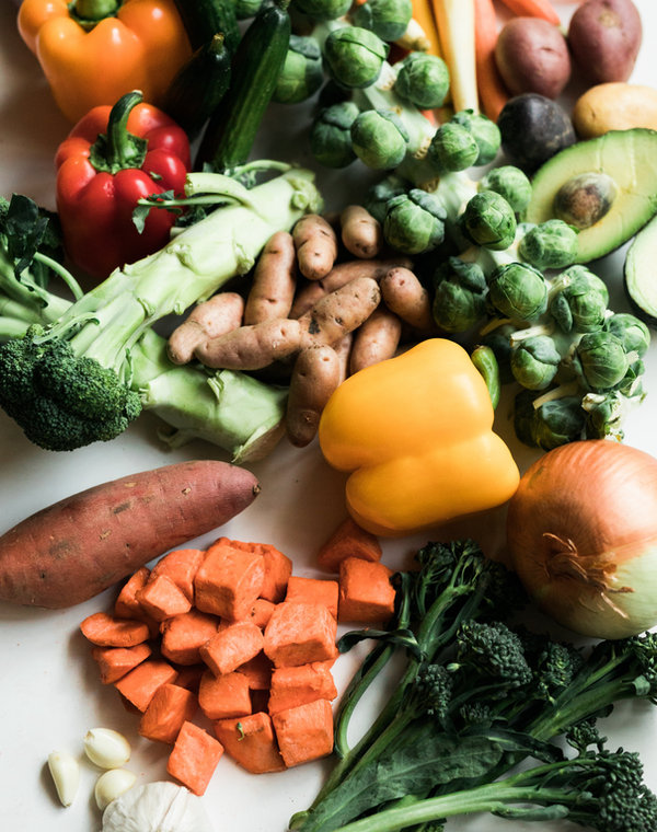 Alimentos y bebidas